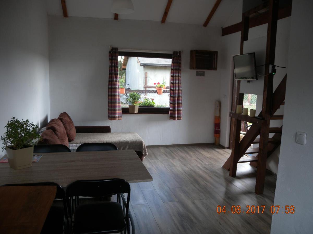 Chatki U Patki Lebieniec Luaran gambar